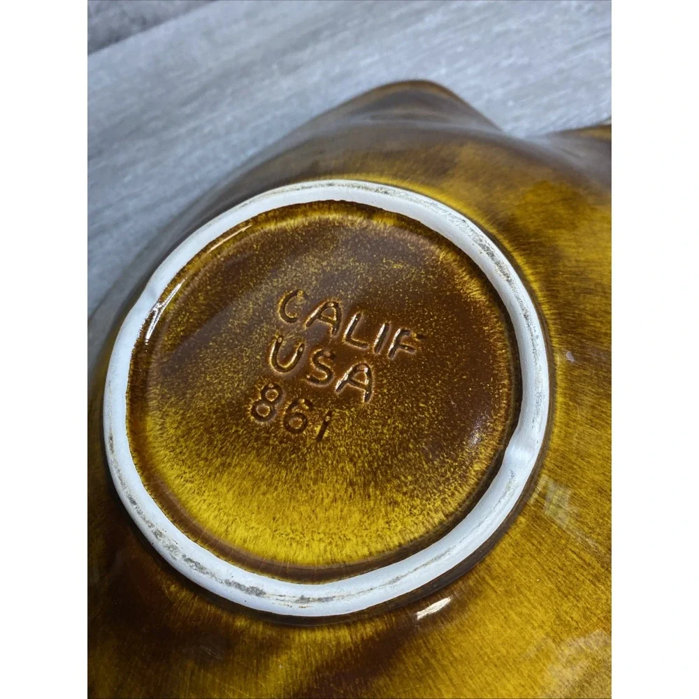 Vtg Mid Century California Pottery Lava/volcano Glaze 14